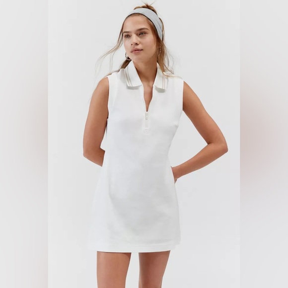 THE UPSIDE Pasadena Palma Dress in White SiZe 6 - Picture 1 of 12